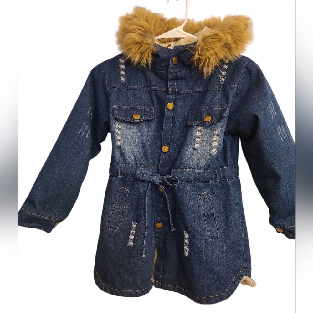 Denim Kids Jacket with Faux Fur Hood‎ Faded And Distressed Sz XL - Picture 3 of 12